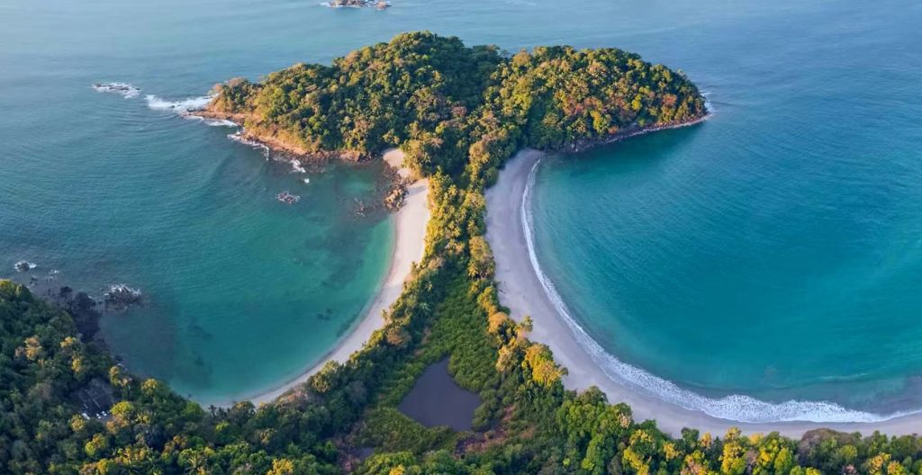 Manuel Antonio National Park sunrise hill glamping costa rica